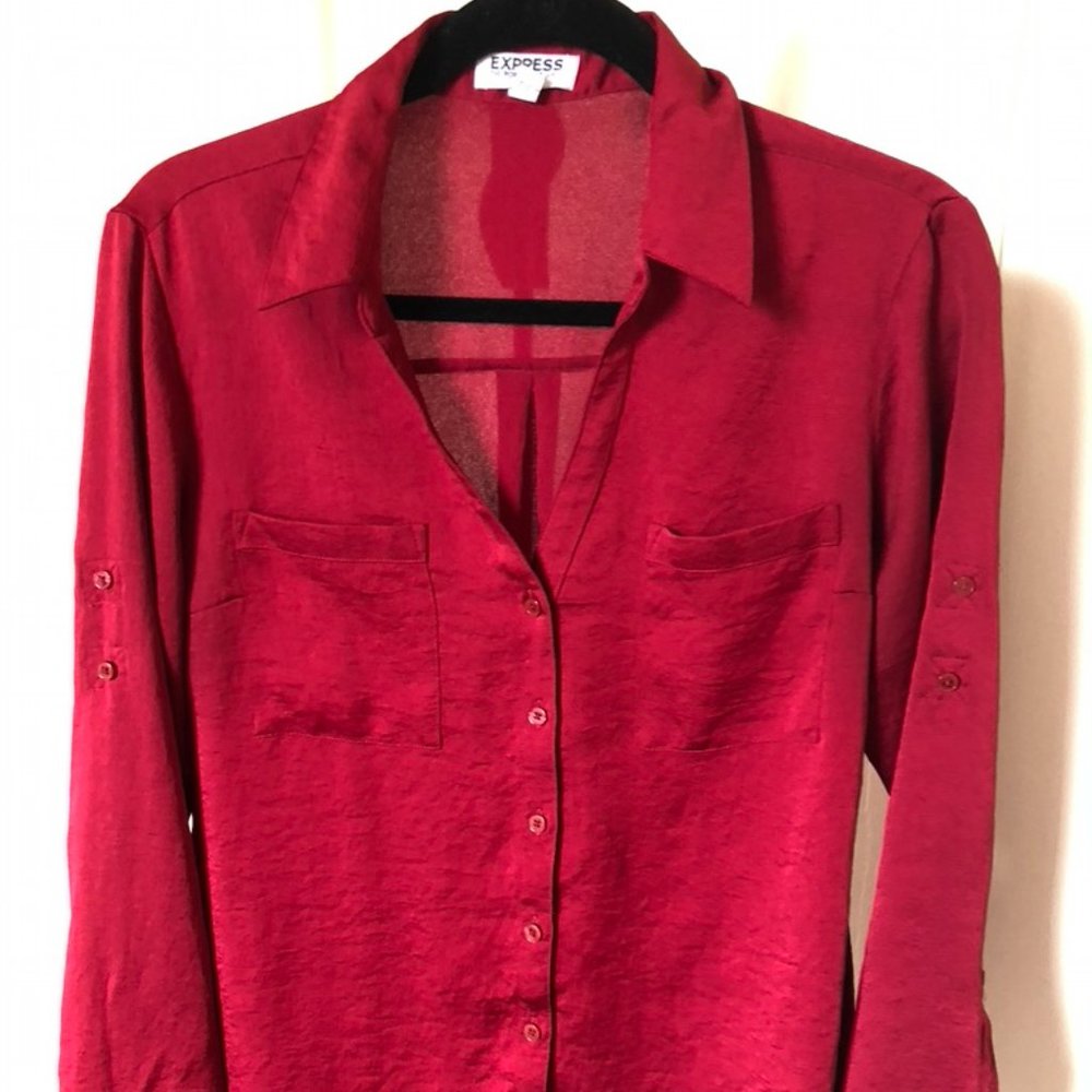 6/10 SHOP CLOSING LAST CALL Express Portofino Two-Pocket Shirt Red Glossy L